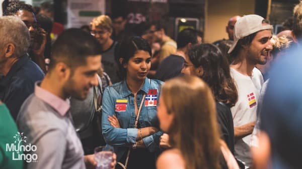 Mundo Lingo Latin Quarter