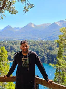 Leo Miranda