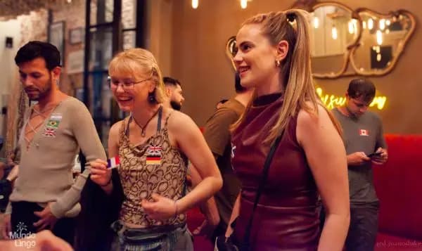 Mundo Lingo Barrio Chino